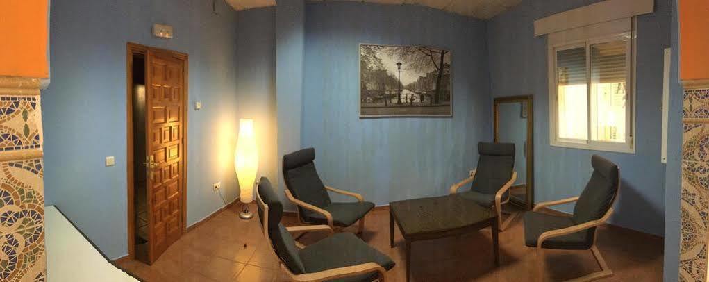 Hostal Tilos - Malaga — Photos 2